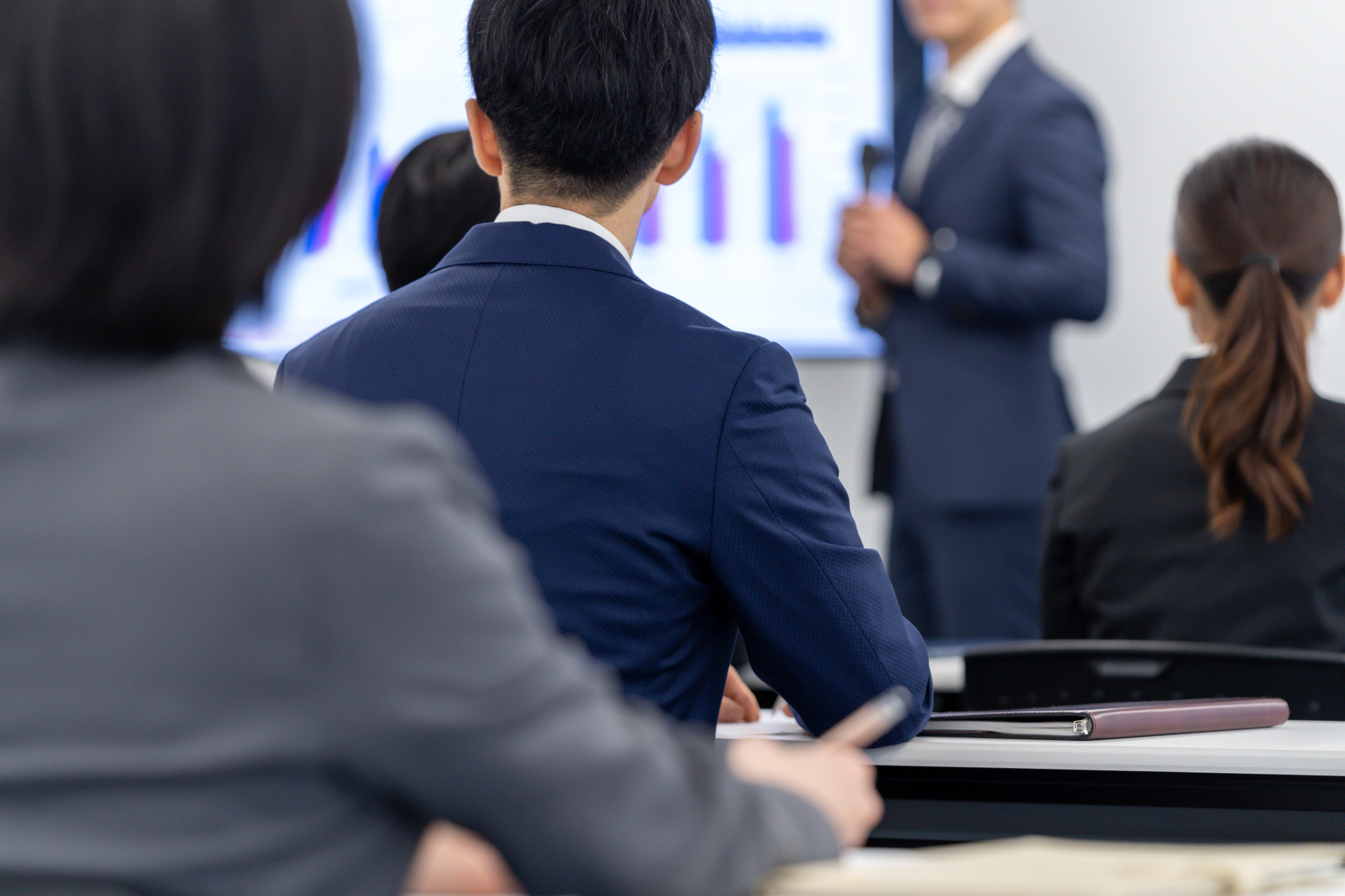 03_社内教育.jpg